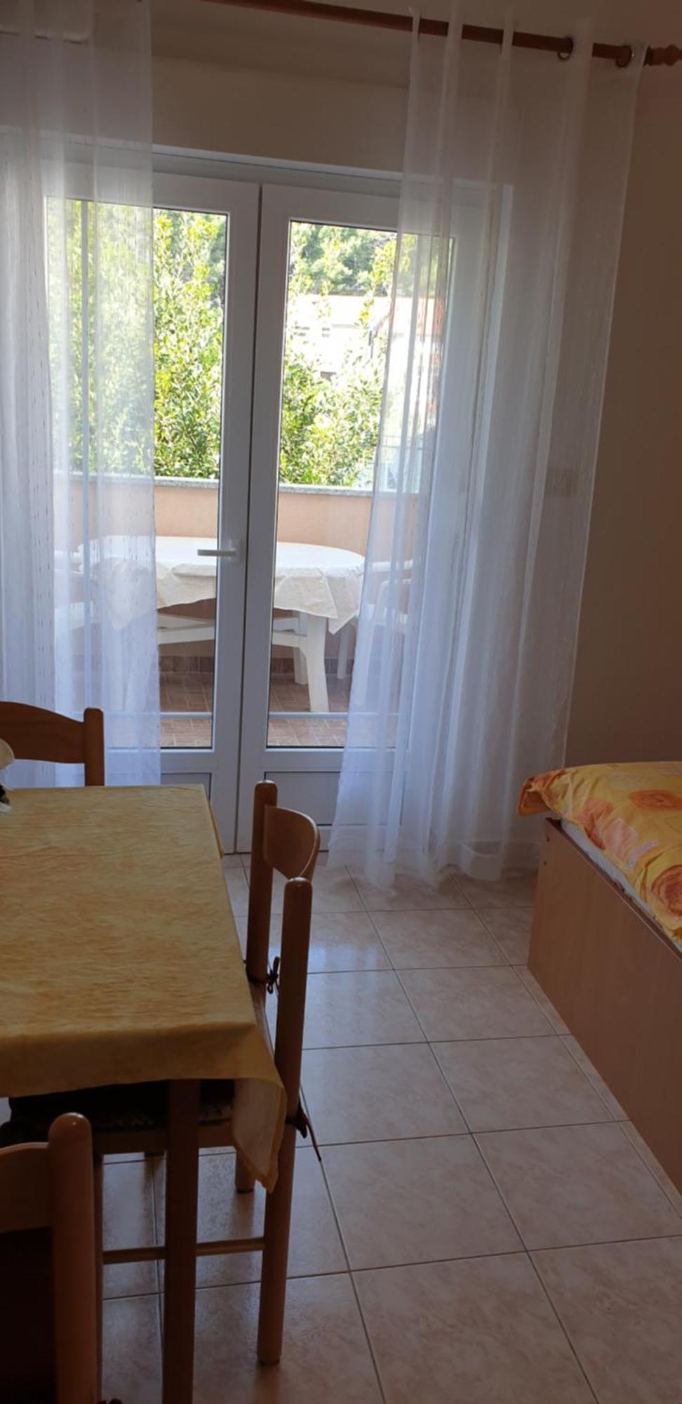 Apartments Ivanovski Rab Town Room photo