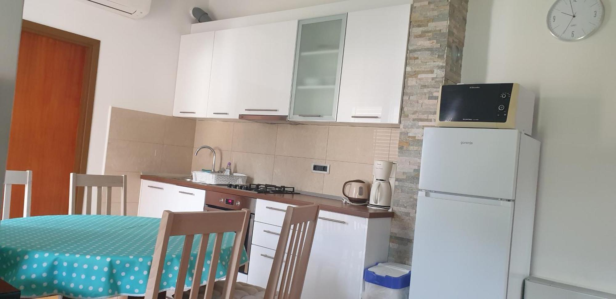 Apartments Ivanovski Rab Town Exterior photo